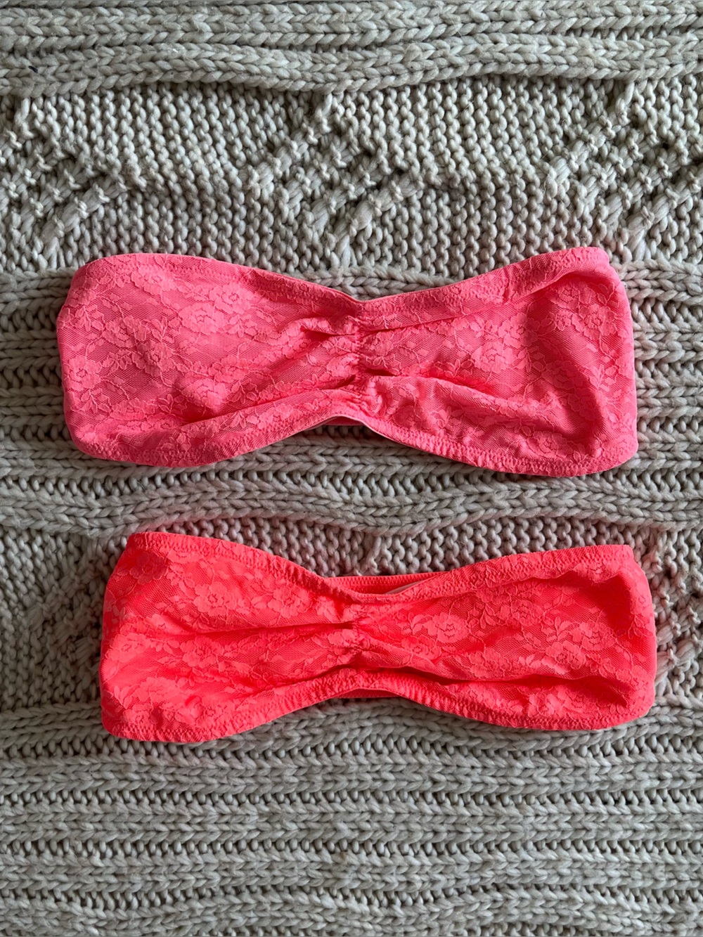 Victoria’s Secret Pink Lace Bandeaus Size Small NWT Bundle of Two